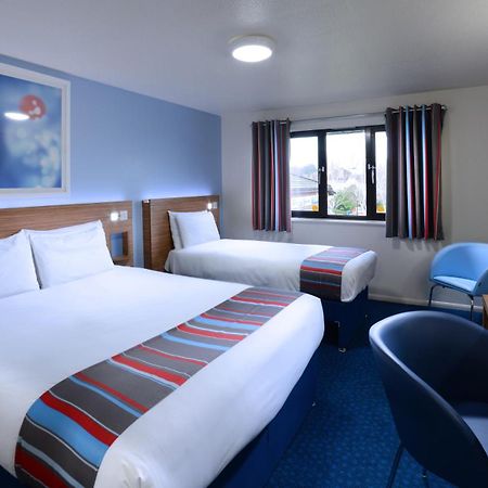 Travelodge Dublin Airport North 'Swords' Esterno foto